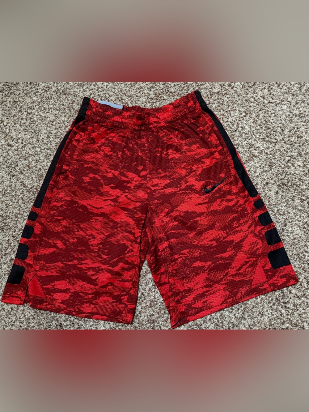 Nike Elite Red Camo Basketball Athletic Shorts Boys Large
